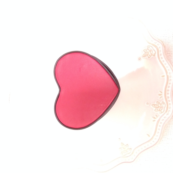 NWT Coach Heart Signature Khaki Red Trinket Box - Picture 8 of 13